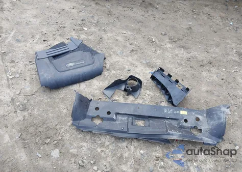 2022 Land Rover Defender 110 Standard z USA, uszkodzony, nr VIN SALEKERX2N2081763